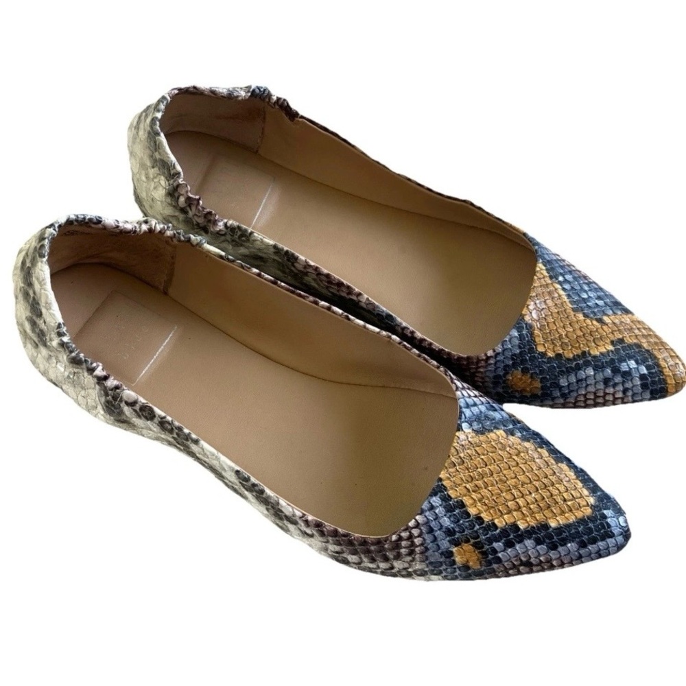 Kaari Blue Women's Casual Slip On Shoes Flats  Size 6 M Colorful Faux Snake Skin